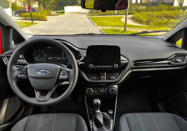 Ford Fiesta cena 39900 przebieg: 109000, rok produkcji 2018 z Gdańsk małe 667